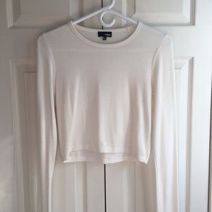 White Aritzia long sleeve crop top